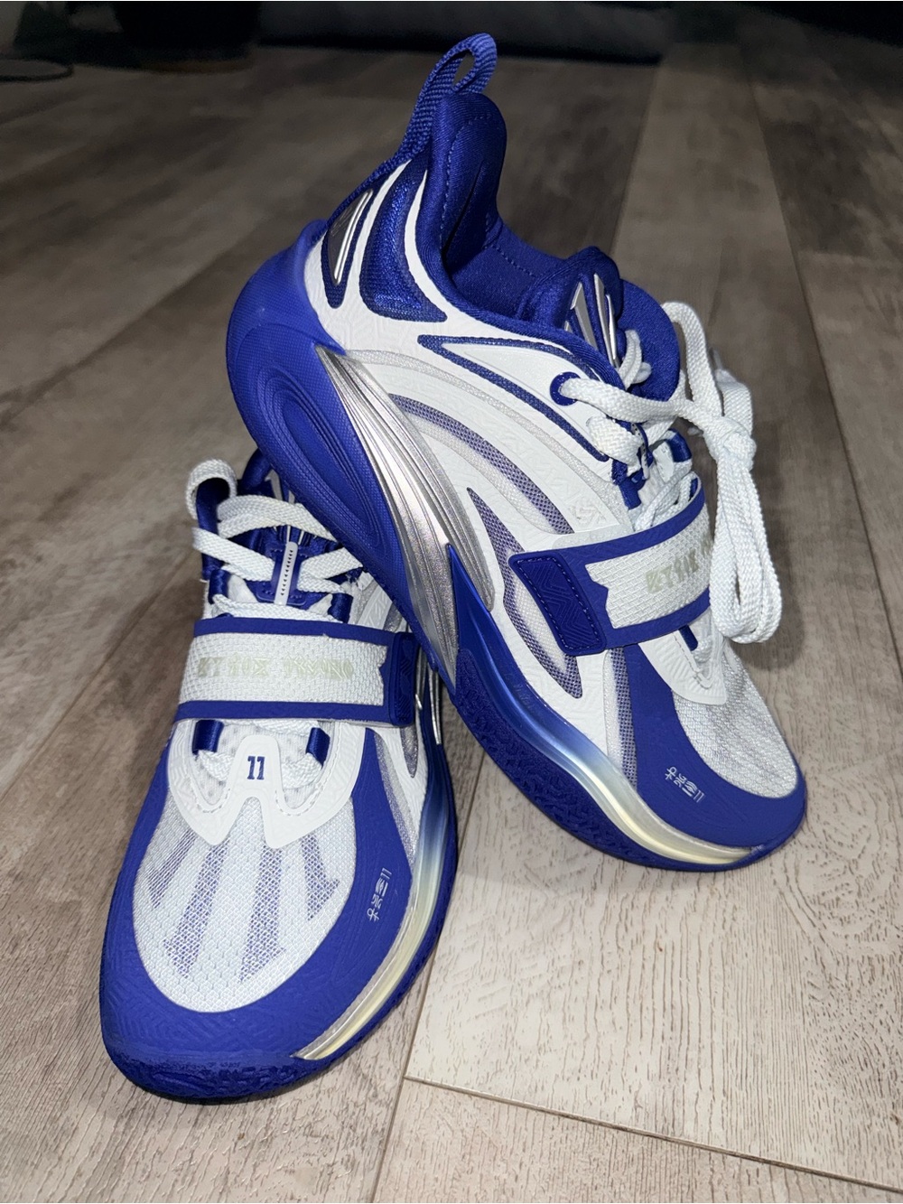 ANTA KAI 1 Duke Kyrie Irving Basketball Shoes Men’s 6.5 White Blue With Box